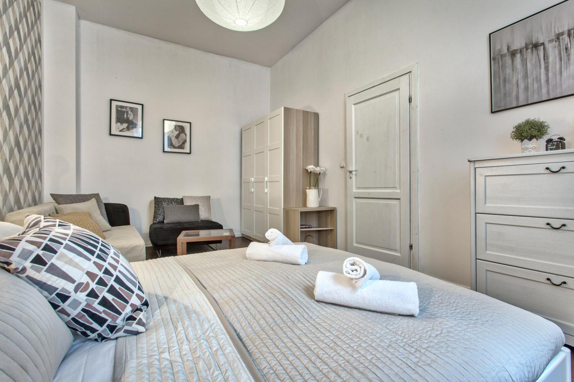 Tyzenhauz Apartments Zygmunta Augusta Street 克拉科夫 外观 照片